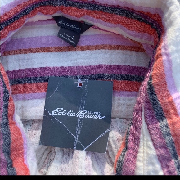 NWT..Eddie bauer Womens Button Down Size Large - Picture 3 of 3